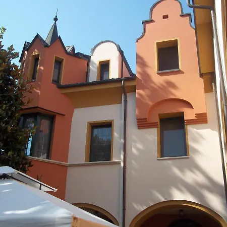 Hotel Locanda I Portici 3*